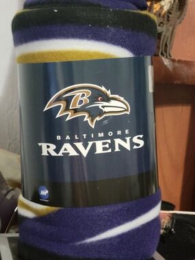 NFLNWT! Baltimore Ravens Fleece Throw - Purple/Black/Gold